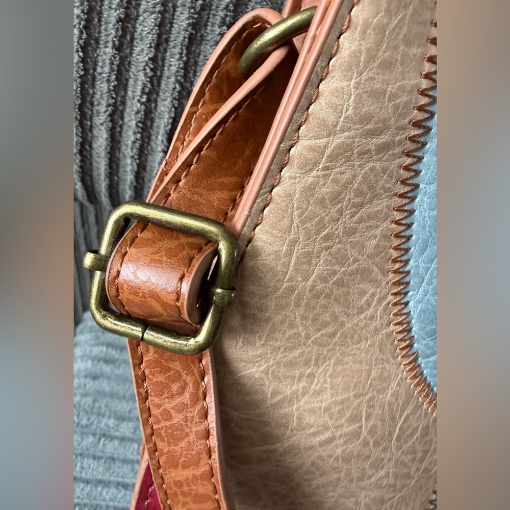 New Wonderly Patchwork Crossbody Bag Brown Vegan Leather - Picture 5 of 10